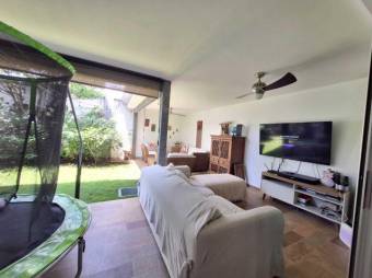 Venta de Casa en Piedades de Santa Ana. RAH 26-639