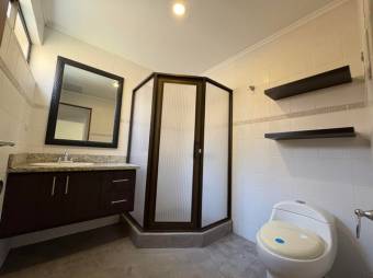 Venta de Casa en Tibás Colima, San José. RAH 26-858