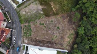 Se vende lote de más de 1300m2 en Escazú San José 26-717