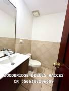 San Rafael Escazu casa aqlquiler $2.100 /3 dormitorios, jardines