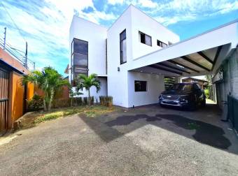 HEREDIA SANTA  BARBARA VENDO CASA $235.000