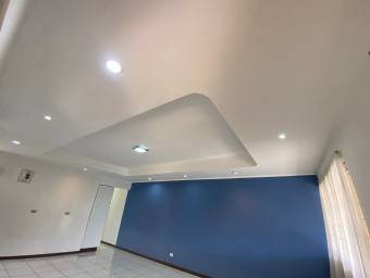 Se vende casa en San José Zapote 24-1596