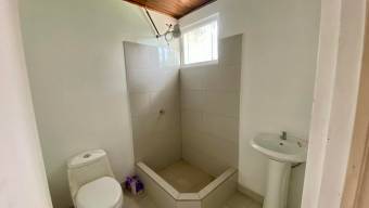 Se vende espaciosa casa en Hatillo San José 26-310