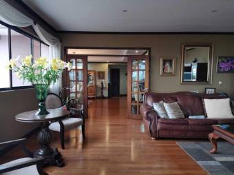 Venta de Casa en San Rafael de Escazú. RAH 23-516