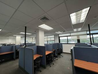 Alquiler de Excelente Oficina en San Rafael de Escazú / Mls. 26-729 OFC JB