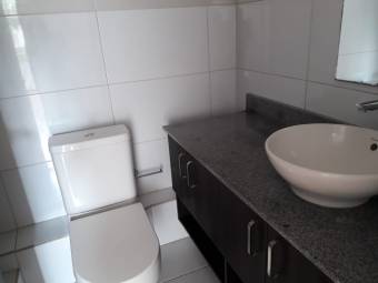 HEREDIA BARREAL VENDO APARTAMENTO AMUEBLADO $130.000