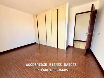 Escazu casa en alquier $2.100 /326 metros, terraza y jardin