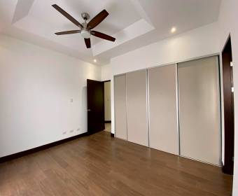 House for sale in a gated community within Ciudad Hacienda Los Reyes