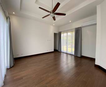 House for sale in a gated community within Ciudad Hacienda Los Reyes