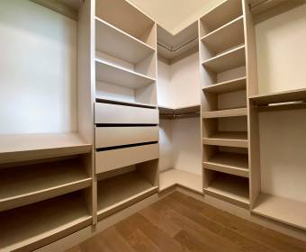 House for sale in a gated community within Ciudad Hacienda Los Reyes