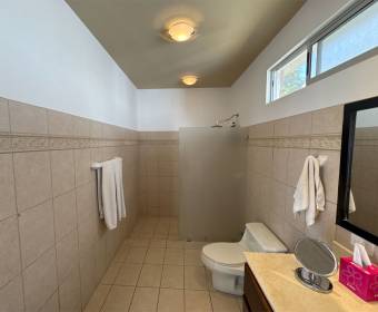 Single-story house for sale in Ciudad Hacienda Los Reyes, La Guacima.