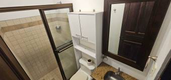 Se vende espaciosa casa en Carmen San José 26-576