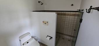 Se vende espaciosa casa en Carmen San José 26-576