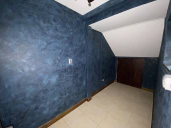 Se vende espacioso local comercial en Uruca Santa Ana 24-578, $ 180,000, 2, San José, Santa Ana