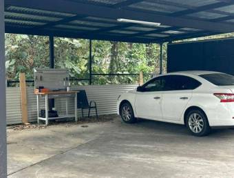 Joya de Arquitectura Industrial Diseño Modular y Vistas a la Montaña