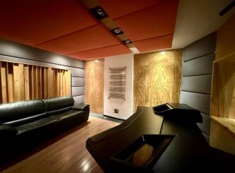 Alquiler de Elegante Oficina en Heredia / Mls. 26-386 OFC JB Alquiler de Elegante Oficina en Heredia / Mls. 26-386 OFC JB