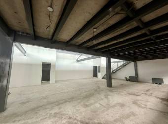 Alquiler de Amplio Local Comercial en Heredia / Mls. 26-385 OFC JB