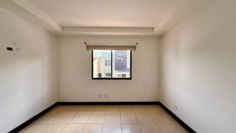 Venta de Casa en Moravia-La Trinidad. RAH 26-1293 