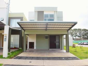 Venta de Casa en El Guarco-Tobosi. RAH 26-276