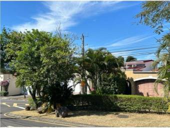 Se vende casa en La Ribera de Belén Heredia #26-1302