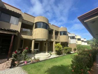 Venta de Casa de Playa en Carrillo-Sardinal, Guanacaste. RAH 26-1312
