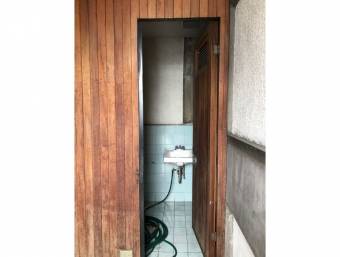 Edificio con Alto Potencial de Plusvalía (Para remodelar)