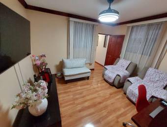 Se vende casa esquinera en Escazú San José 26-1351