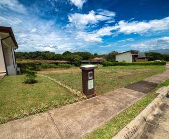 Spectacular 606 m2 lot in the Hacienda Espavel gated community in La Guacima.