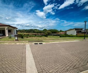 Spectacular 606 m2 lot in the Hacienda Espavel gated community in La Guacima.