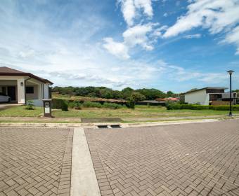 Spectacular 606 m2 lot in the Hacienda Espavel gated community in La Guacima.