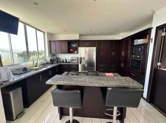 Casa en la montaña San Rafael de Heredia Casa en la montaña San Rafael de Heredia