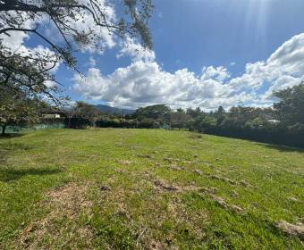 Lot of 1,829 m2 for sale in the Ciudad Hacienda Los Reyes Residential Community, 