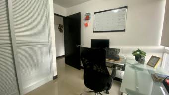 se vende Hermoso apartamento 