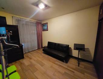 Se vende casa en San Rafael Escazú 26-1355