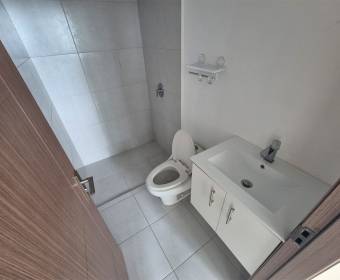 Apartment for sale in the Bambú Rivera condominium, Tibas. Bank foreclosure.