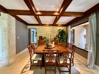 Venta de Casa en San Rafael de Escazú. RAH 26-1338