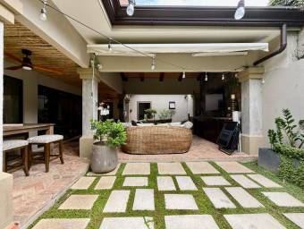 Venta de Casa en San Rafael de Escazú. RAH 26-1338