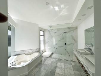 Arquitectura, Naturaleza y Exclusividad Mansión con Piscina Arquitectura, Naturaleza y Exclusividad Mansión con Piscina