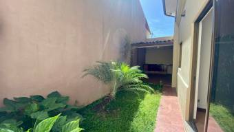 Privacidad y Estilo Casa en Condominio Boutique de solo 6 Unidades