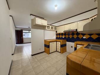 Se alquila espacioso apartamento en Mata Redonda San José 26-1393 Se alquila espacioso apartamento en Mata Redonda San José 26-1393