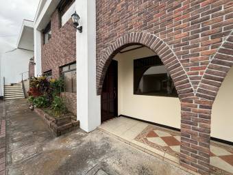 Se alquila espacioso apartamento en Mata Redonda San José 26-1393 Se alquila espacioso apartamento en Mata Redonda San José 26-1393