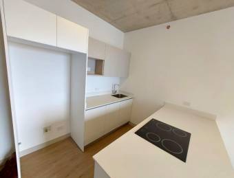 Se alquila apartamento en Catedral San José 26-1325