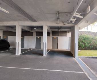 Apartment for rent in The Ivy Condominium, Guachipelín de Escazú.