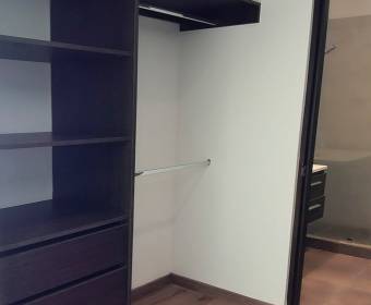 Apartment for rent in The Ivy Condominium, Guachipelín de Escazú.