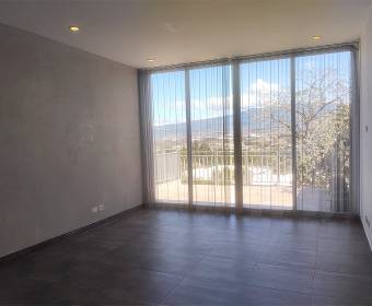 Apartment for rent in The Ivy Condominium, Guachipelín de Escazú.