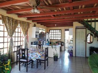 Alquiler de Casa Tipo Chalet en Nambí-Nicoya de Guanacaste. RAH 26-1377