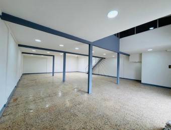 Bodega Alquiler 223,58 m2 #26-1398 Bodega Alquiler 223,58 m2 #26-1398