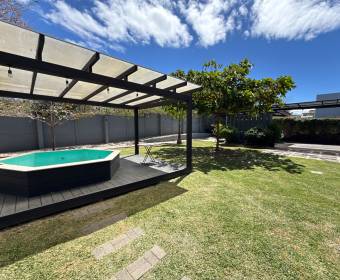 3-bedroom house for sale in gated community in La Garita, Alajuela. 3-bedroom house for sale in gated community in La Garita, Alajuela.