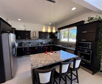 3-bedroom house for sale in gated community in La Garita, Alajuela. 3-bedroom house for sale in gated community in La Garita, Alajuela.