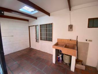 Venta de Casa en Zapote-San José. RAH 24-1596